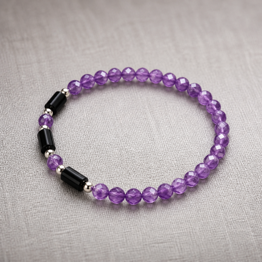Amethyst Armband, Zwischenteile aus schwarzem Turmalin und Kugeln, 925 Sterlingsilber