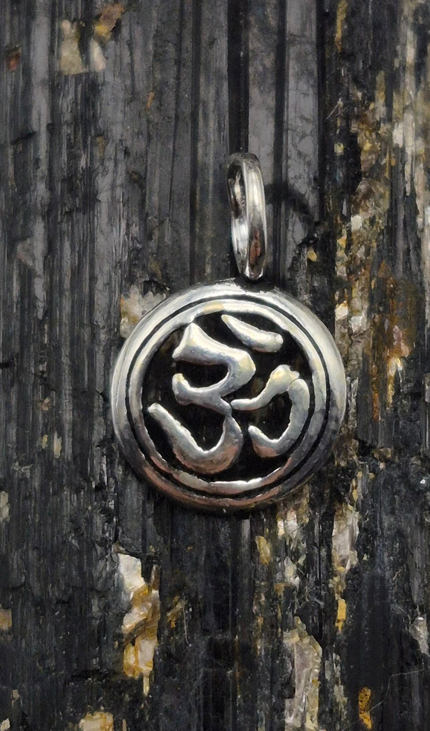 Edelsteinarmband Apatit mit OM-Anhänger, 925 Sterlingsilber