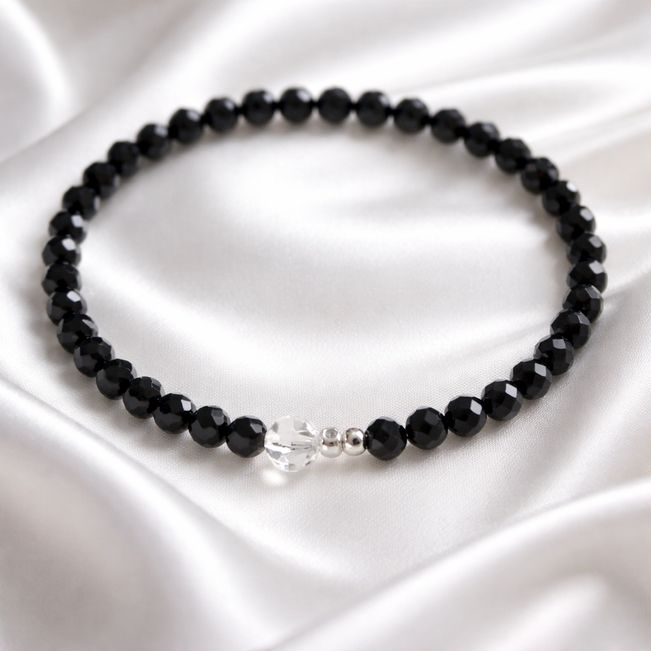 Armband schwarzer Turmalin mit Bergkristallperle