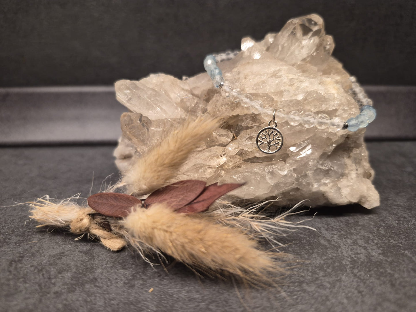 Armband aus Bergkristall & Aquamarin Lebensbaum Silber - Klarheit, Ruhe und innere Harmonie