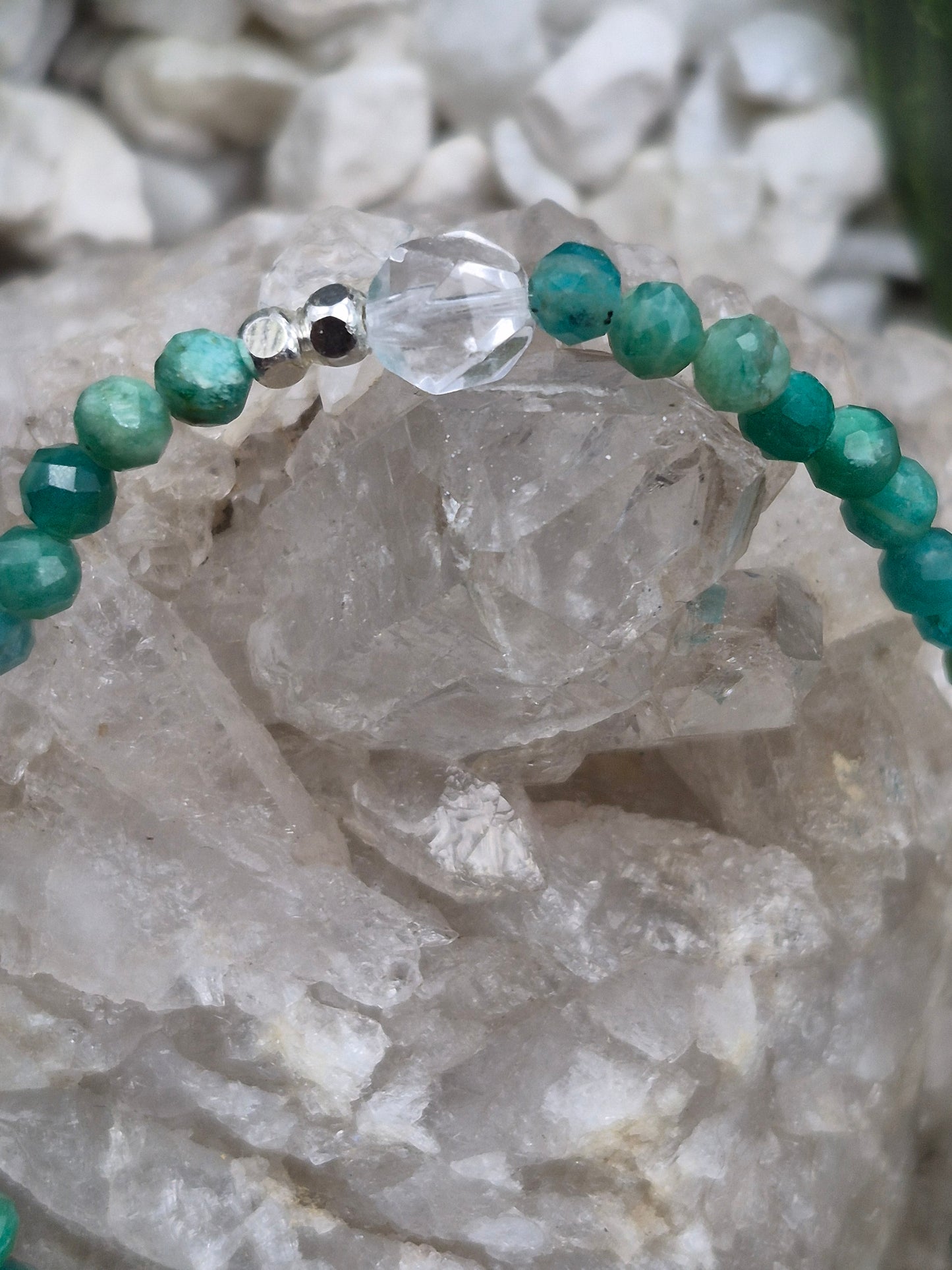 Edelsteinarmband Amazonit, Bergkristallperle und Peace-Anhänger, 925 Sterlingsilber